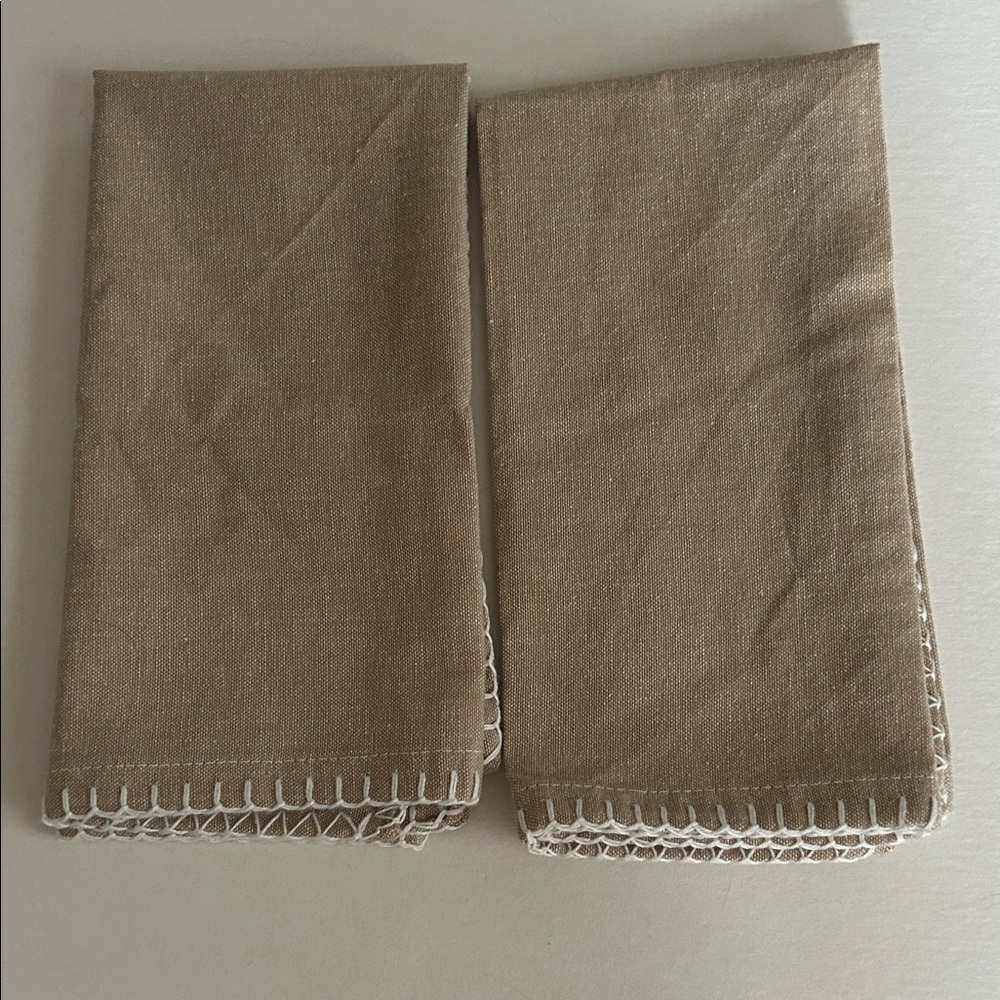VINTAGE HOUSE Tan Napkins White Stitching Set of 2 Neutral Khaki Square Dinner